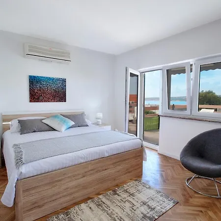 Apartment Langhams 58 *